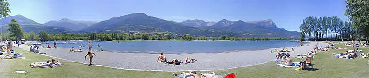 Camping prés du Lac de Serre-Ponçon (500 mètres), le camping les Tourelles à Embrun 